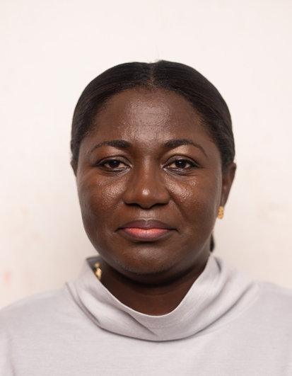 Clara Araba Mills